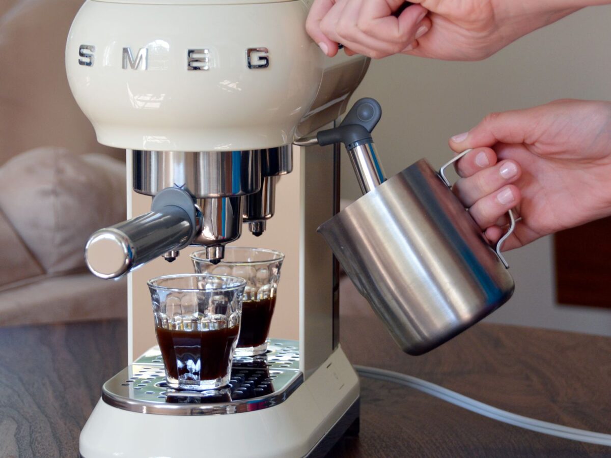 Jak odvápnit kávovar a co jste nejspíš nevěděli?